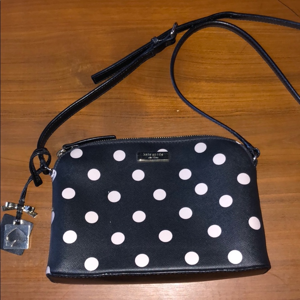 kate spade crossbody bag in black / cream dots